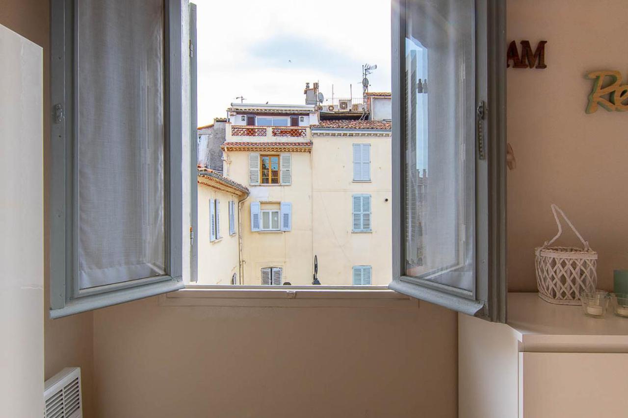 אנטיב Superbe Appartement Dans Le Coeur De La Ville מראה חיצוני תמונה
