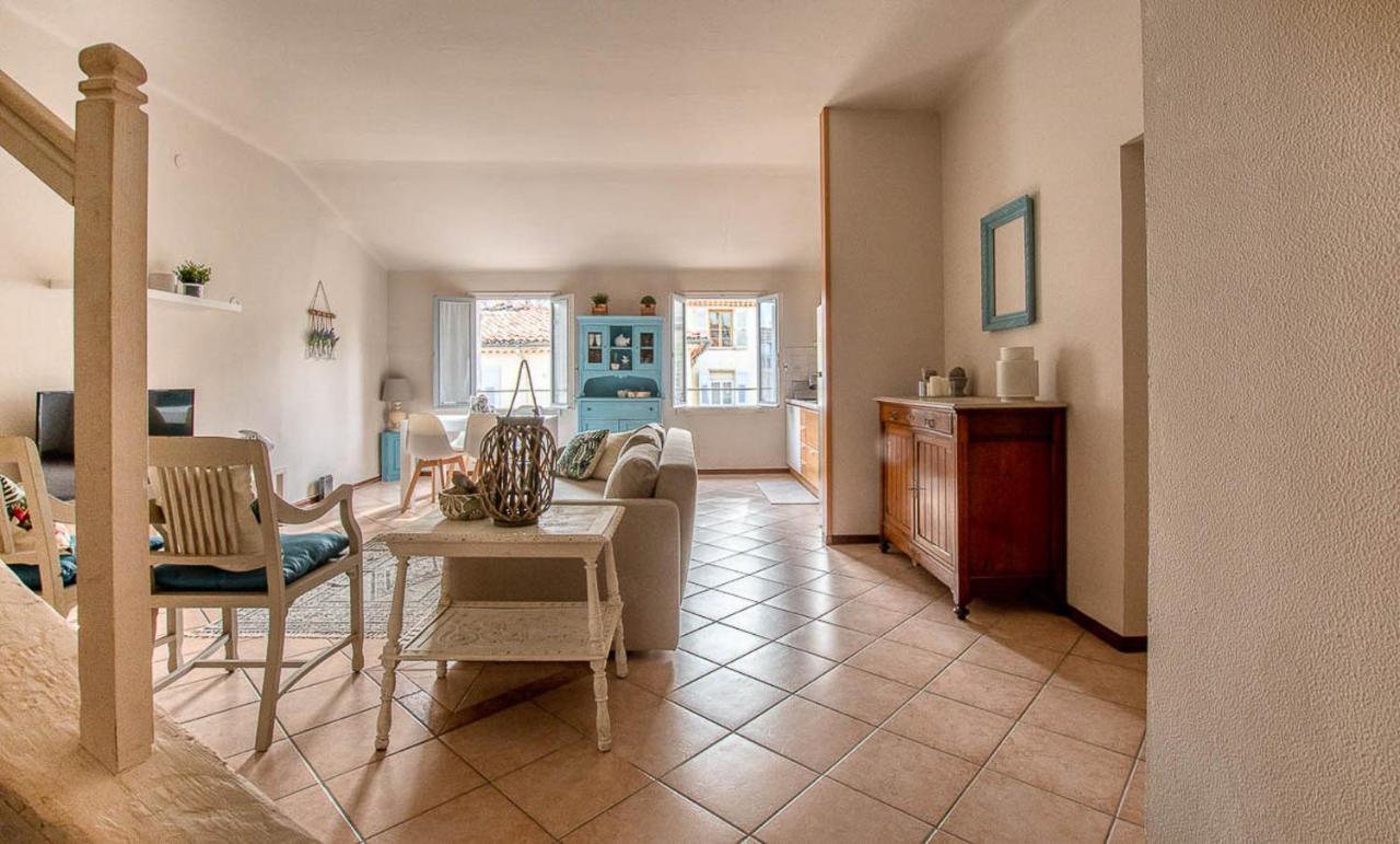 אנטיב Superbe Appartement Dans Le Coeur De La Ville מראה חיצוני תמונה
